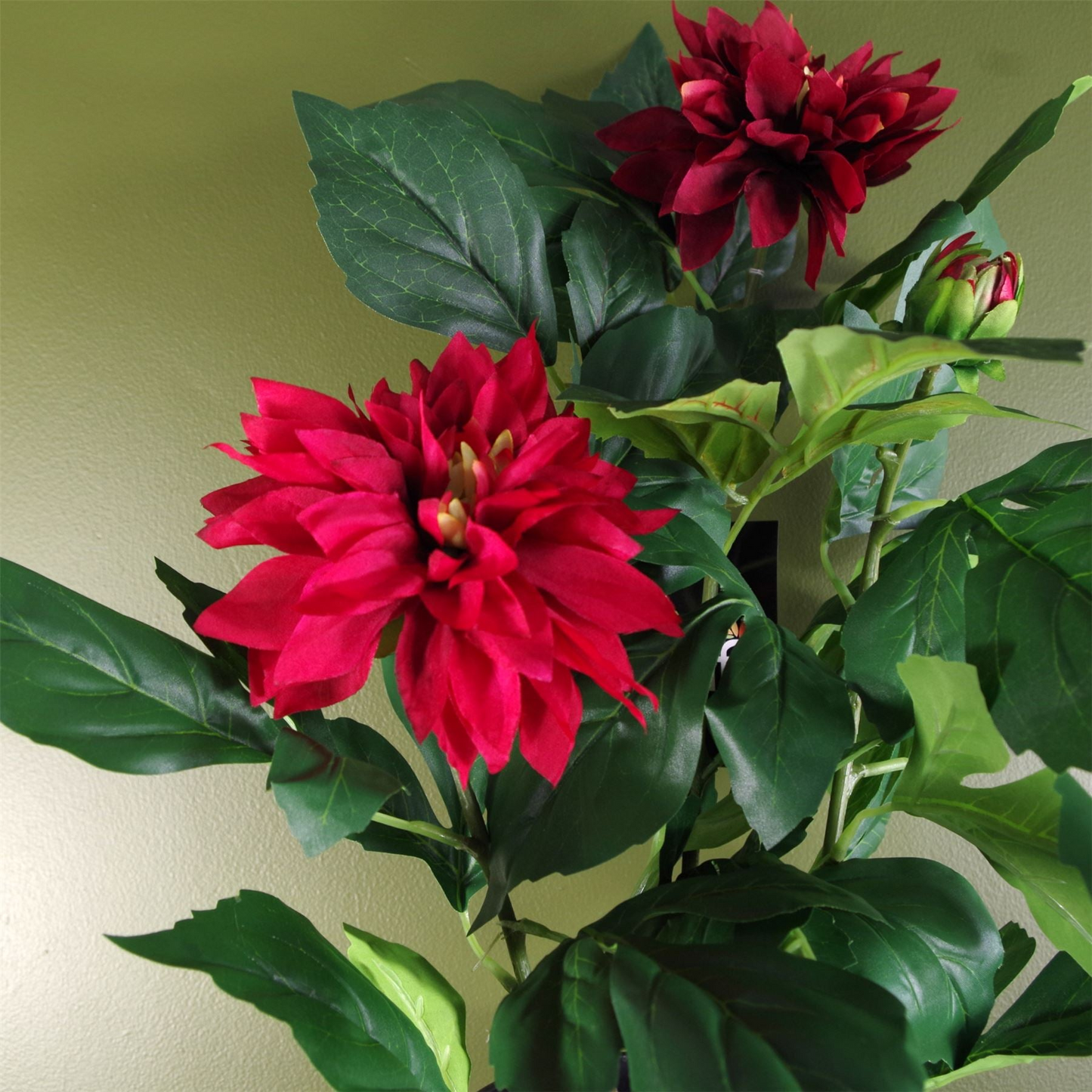 Artificial Dhalia Plant