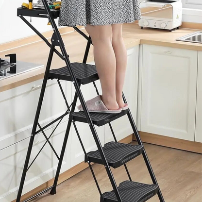 4 Step Ladder with Tool Platform